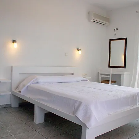 Handrina شقة Naxos City